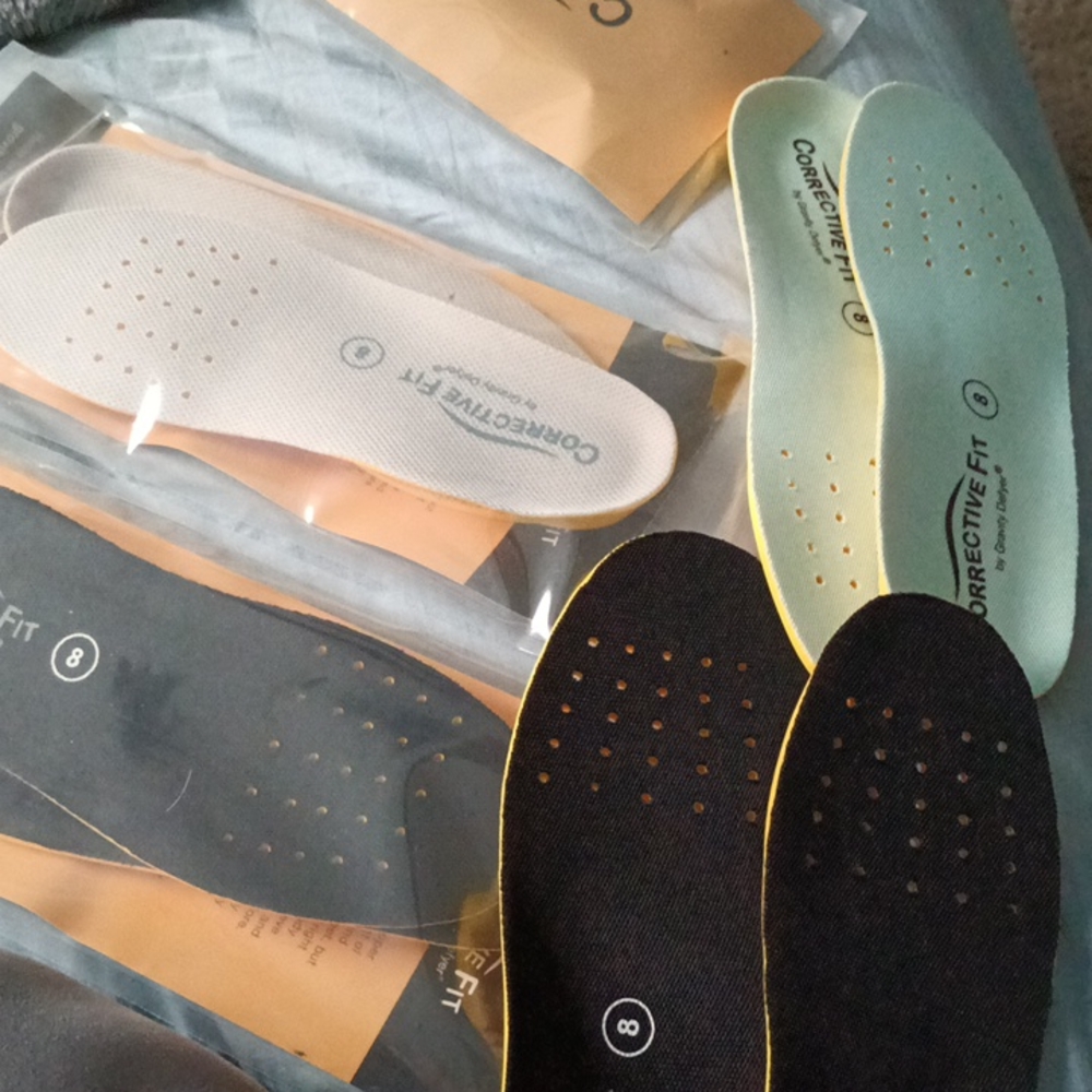 Corrective fit size 8 insoles